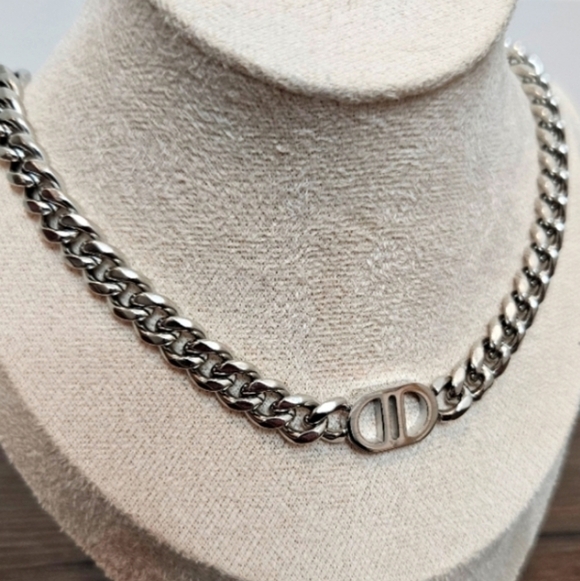 NEW 🌟 Stainless Steel Cuban Chunky Chain Necklace - Picture 3 of 9